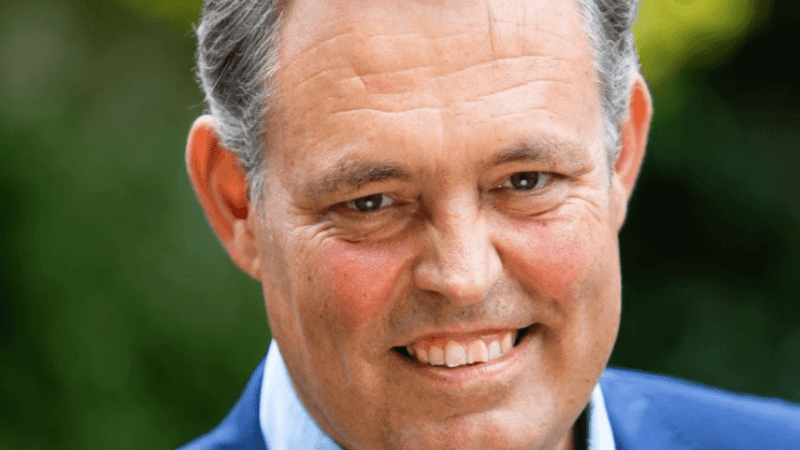 “Samenwerken is twee stappen vooruit en één stap terug” “Samenwerken is twee stappen vooruit en één stap terug”