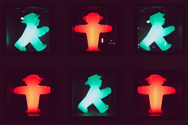 Remmen of gas geven Remmen of gas geven